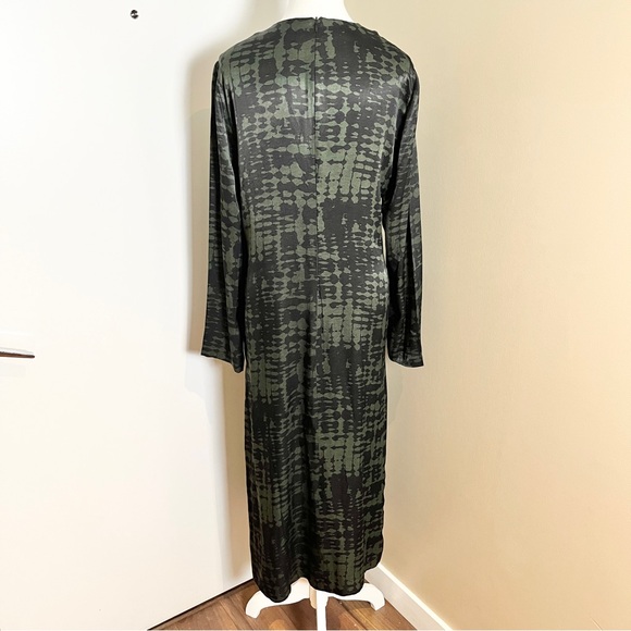 Zara Printed Satin‑Feel Viscose Midi Dress Olive Black Long Sleeve Pockets, Med. - Picture 10 of 17